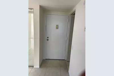 1700 NW N River Dr #901, Miami, FL 33125 - Photo 9