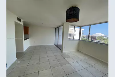 1700 NW N River Dr #901, Miami, FL 33125 - Photo 5