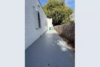 913 NW 46th St #2, Miami, FL 33127 - Photo 5