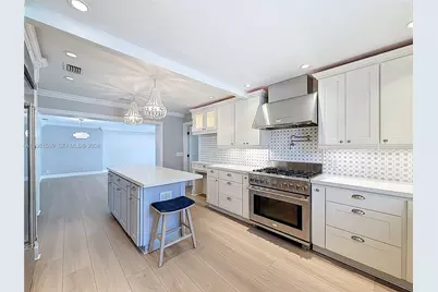 2533 NE 21st Ter, Lighthouse Point, FL 33064 - Photo 15