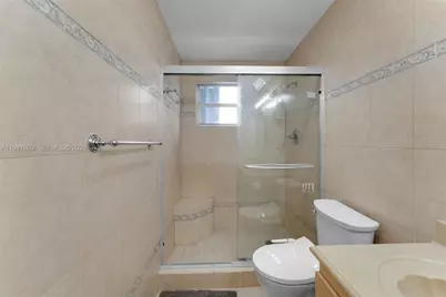 9110 SW 203rd Ter, Cutler Bay, FL 33189 - Photo 23