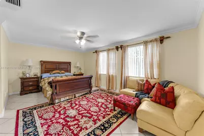 9110 SW 203rd Ter, Cutler Bay, FL 33189 - Photo 19