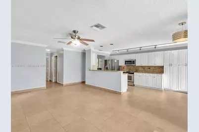 1460 NW 104th Ave, Plantation, FL 33322 - Photo 31