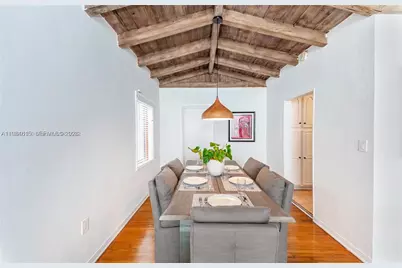 2379 Overbrook St, Coconut Grove, FL 33133 - Photo 13