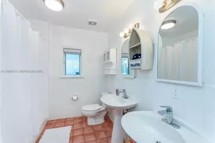 2379 Overbrook St, Coconut Grove, FL 33133 - Photo 33