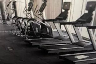 1010 SW 2nd Ave, Miami, FL 33130 - Photo 17