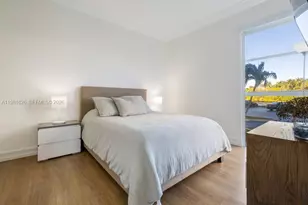 20505 E Country Club Dr, Aventura, FL 33180 - Photo 13