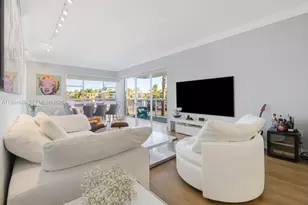 20505 E Country Club Dr, Aventura, FL 33180 - Photo 3