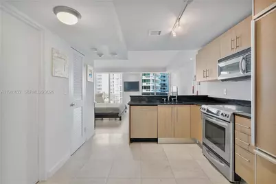 10275 Collins Ave #605, Bal Harbour, FL 33154 - Photo 11