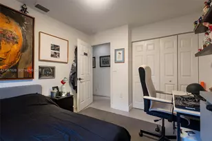 743 SW 121st Ave, Pembroke Pines, FL 33025 - Photo 19