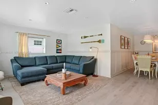 856 N 98, Naples, FL 34108 - Photo 23