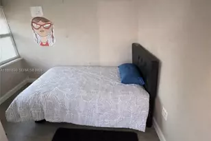 354 NE 173rd St, North Miami Beach, FL 33162 - Photo 23