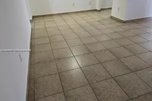 690 NE 123rd St, North Miami, FL 33161 - Photo 3