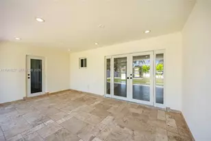 9361 SW 16th St, Miami, FL 33165 - Photo 15