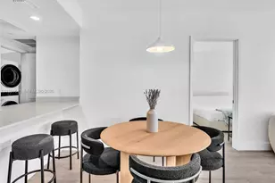 121 NE 34th St, Miami, FL 33137 - Photo 19