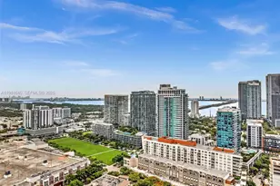 121 NE 34th St, Miami, FL 33137 - Photo 93