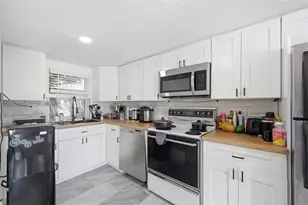 6324 NW 1st Pl, Miami, FL 33150 - Photo 19
