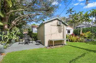 70 NE 97th St, Miami Shores, FL 33138 - Photo 25