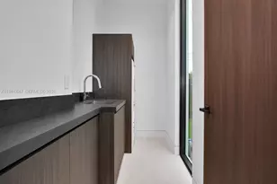 4231 SW 11th St, Miami, FL 33134 - Photo 21