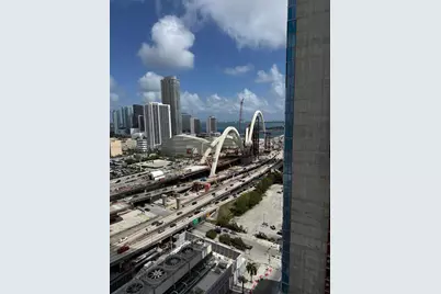 20 NE 11th St #2606B, Miami, FL 33132 - Photo 13