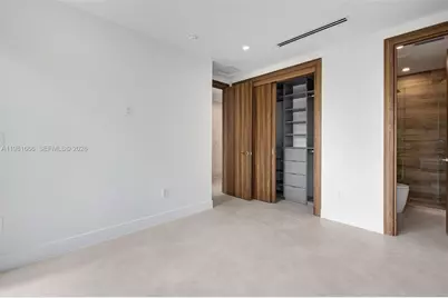 569 NW 44th St, Miami, FL 33127 - Photo 33