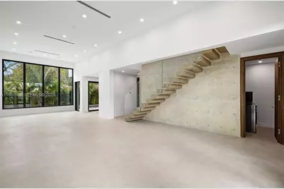 569 NW 44th St, Miami, FL 33127 - Photo 5