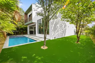 569 NW 44th St, Miami, FL 33127 - Photo 3