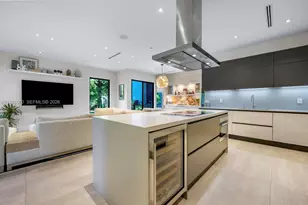 7900 SW 54th Ave, Miami, FL 33143 - Photo 23