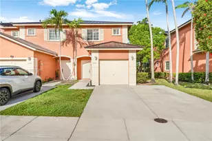 1166 NW 100th Ave, Pembroke Pines, FL 33024 - Photo 9