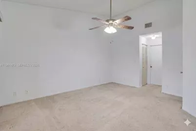 7641 NW 99th Ave, Tamarac, FL 33321 - Photo 21