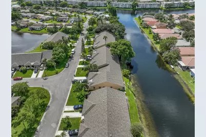 7641 NW 99th Ave, Tamarac, FL 33321 - Photo 41