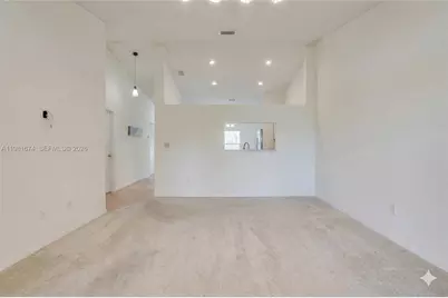 7641 NW 99th Ave, Tamarac, FL 33321 - Photo 15