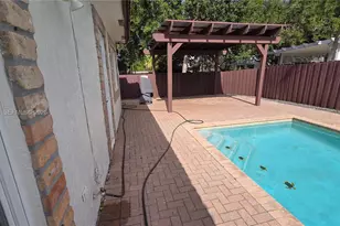 15826 SW 138th Terrace, Miami, FL 33196 - Photo 23