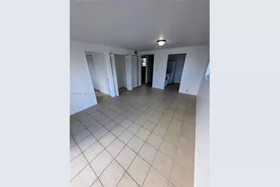 2001 Bay Dr #204, Miami Beach, FL 33141 - Photo 13