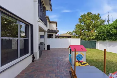 3407 W 99th Pl, Hialeah, FL 33018 - Photo 39