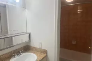 590 NW 114th Ave, Sweetwater, FL 33172 - Photo 25