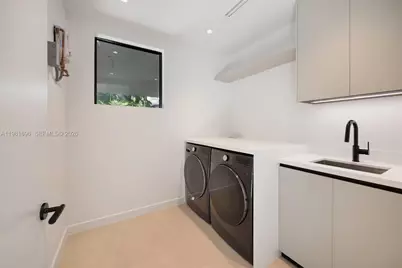 1701 Micanopy Ave, Coconut Grove, FL 33133 - Photo 27