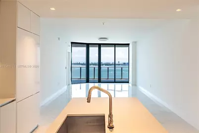 700 NE 24th St #3603, Miami, FL 33137 - Photo 17