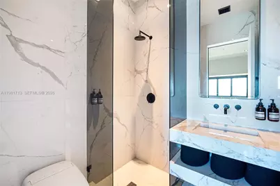 650 NE 32nd St #UPH5302, Miami, FL 33137 - Photo 21