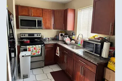 10765 SW 4th St #5, Sweetwater, FL 33174 - Photo 3