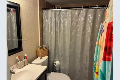 10765 SW 4th St #5, Sweetwater, FL 33174 - Photo 5