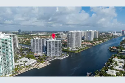 20515 E Country Club Dr #2242, Aventura, FL 33180 - Photo 37