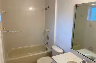 661 SW 10th St, Florida City, FL 33034 - Photo 9