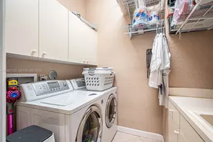 3182 SW 189th Ave, Miramar, FL 33029 - Photo 25