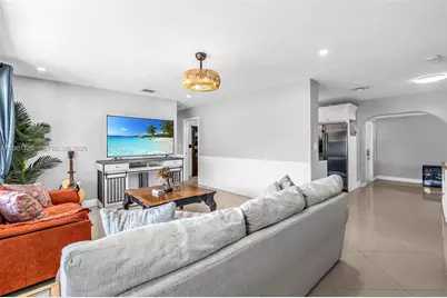 6140 NW 19th Ct, Margate, FL 33063 - Photo 7