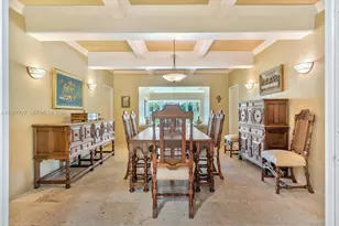 1021 N Greenway Dr, Coral Gables, FL 33134 - Photo 15