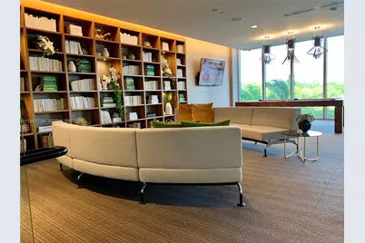 16385 Biscayne Blvd #1104, North Miami Beach, FL 33160 - Photo 99