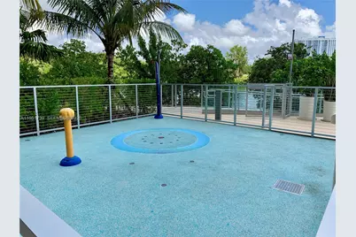 16385 Biscayne Blvd #1104, North Miami Beach, FL 33160 - Photo 79