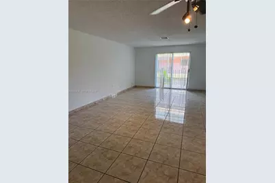 8851 NW 119th St #2213-2, Hialeah Gardens, FL 33018 - Photo 3
