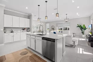 1204 SE Woodbine Rd, Port Saint Lucie, FL 34984 - Photo 11